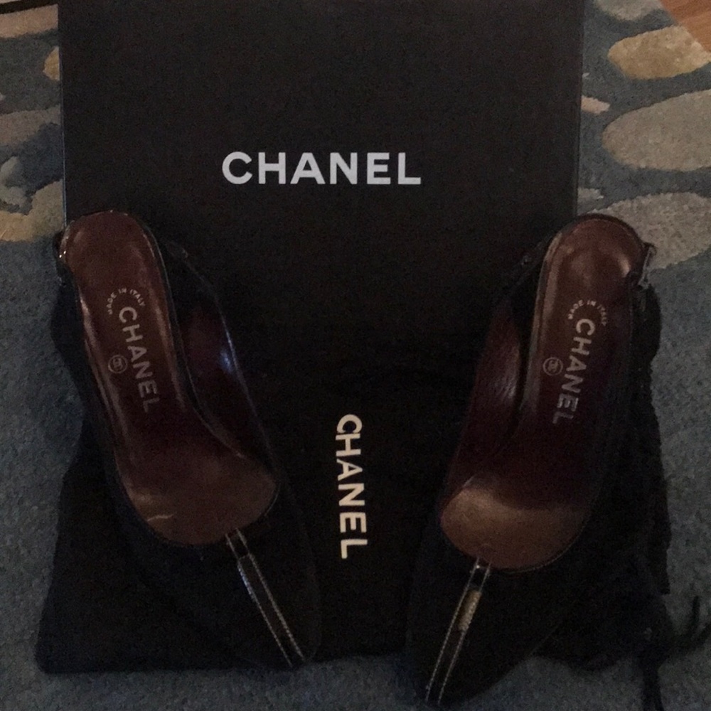 Chanel black suede sling back heels